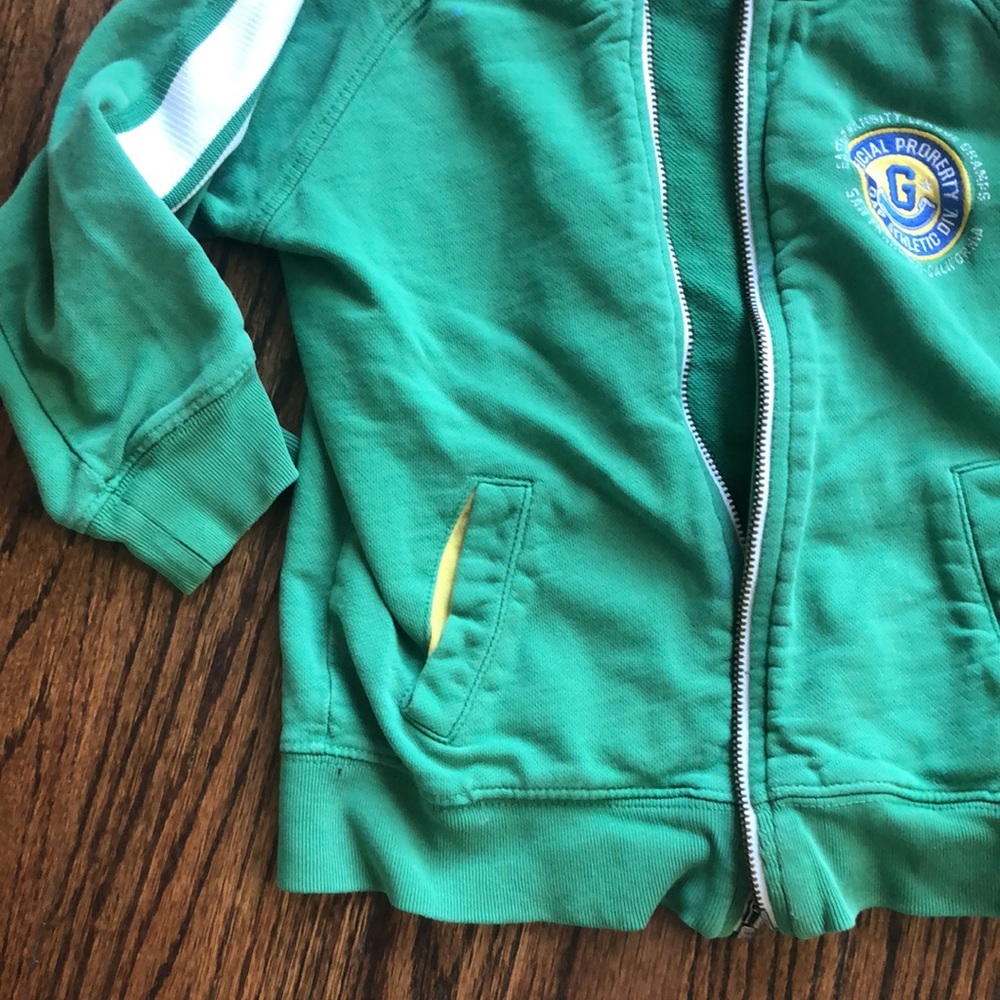 Gap sweatshirt - Picture 2 of 3